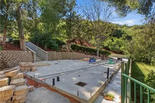 27323 Eaglehelm Dr, Canyon Country, CA 91387 - Photo 38