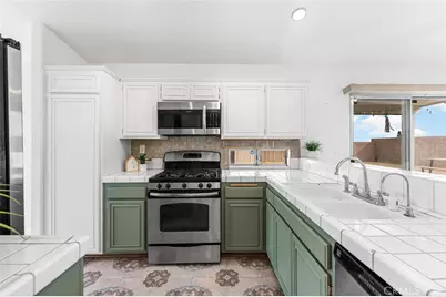 3212 Marble, Rosamond, CA 93560 - Photo 14