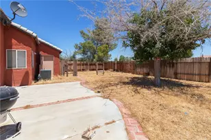 8348 Lime, California City, CA 93505 - Photo 28