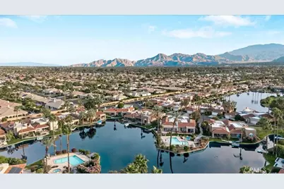 190 Desert Lakes, Rancho Mirage, CA 92270 - Photo 32
