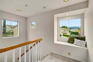 15155 Trail View Ct, Sylmar, CA 91342 - Photo 24