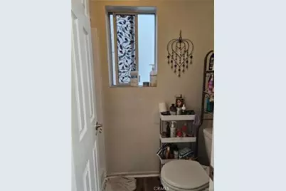 18307 Burbank Boulevard #41, Tarzana, CA 91356 - Photo 8