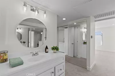 23515 Lyons, Valencia, CA 91355 - Photo 16