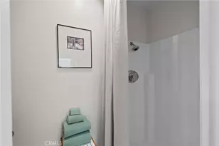 23515 Lyons Ave, Valencia, CA 91355 - Photo 18