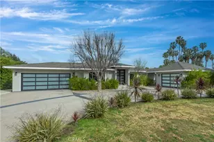 22637 Erwin St, Woodland Hills, CA 91367 - Photo 36