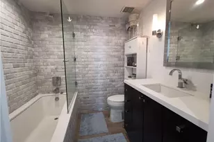 818 N Doheny Dr, West Hollywood, CA 90069 - Photo 14