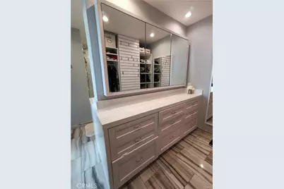 818 N Doheny Drive #908, West Hollywood, CA 90069 - Photo 16