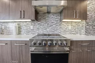 818 N Doheny Dr, West Hollywood, CA 90069 - Photo 38