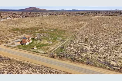 41016 150th, Lake Los Angeles, CA 93535 - Photo 20