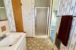 17439 Donmetz St, Granada Hills, CA 91344 - Photo 24