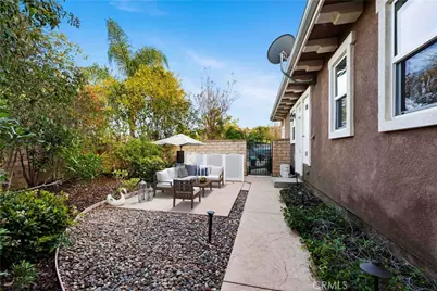 889 Lindamere Court, Simi Valley, CA 93065 - Photo 54