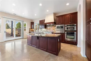 889 Lindamere Ct, Simi Valley, CA 93065 - Photo 8