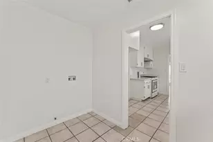 14722 Strathern, Panorama City, CA 91402 - Photo 18