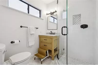 10585 Esther Avenue, Los Angeles, CA 90064 - Photo 26