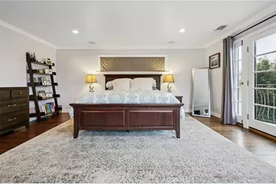 10585 Esther Avenue, Los Angeles, CA 90064 - Photo 16