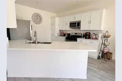 45502 Stanridge Avenue, Lancaster, CA 93535 - Photo 8