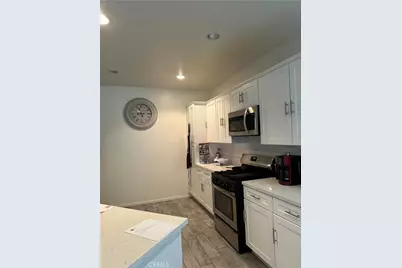 45502 Stanridge Avenue, Lancaster, CA 93535 - Photo 12