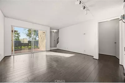 7738 Via Napoli #50, Burbank, CA 91504 - Photo 18