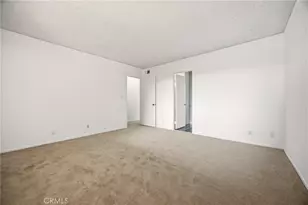 7738 Via Napoli, Burbank, CA 91504 - Photo 28