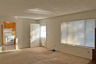 43729 Lakeview Rd, Lake Hughes, CA 93532 - Photo 4