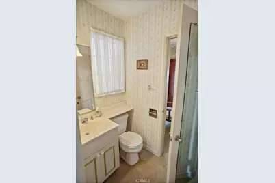 1083 E Fairmount, Burbank, CA 91501 - Photo 16