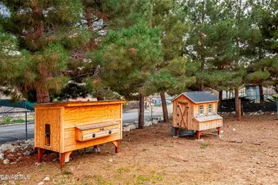 40012 Valle View, Leona Valley, CA 93551 - Photo 48