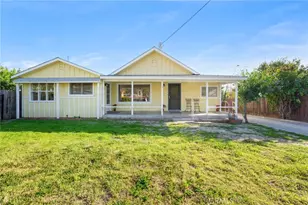 318 Bard, Fillmore, CA 93015 - Photo 2