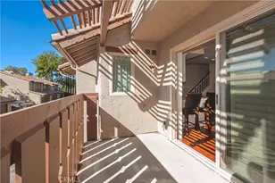 2445 Chandler, Simi Valley, CA 93065 - Photo 10
