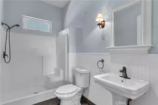 10234 Clover Dr, Oak Hills, CA 92344 - Photo 14