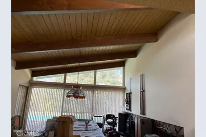 2124 Patagonia Drive, La Canada Flintridge, CA 91011 - Photo 2