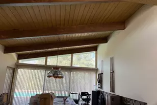 2124 Patagonia Dr, La Canada Flintridge, CA 91011 - Photo 2