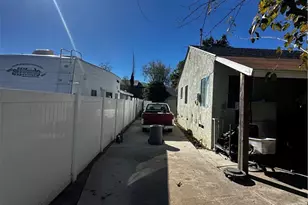 10961 Sharp Ave, Mission Hills (San Fernando), CA 91345 - Photo 8