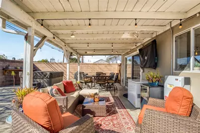 23040 Hartland, West Hills, CA 91307 - Photo 26