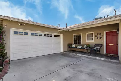 23040 Hartland, West Hills, CA 91307 - Photo 4