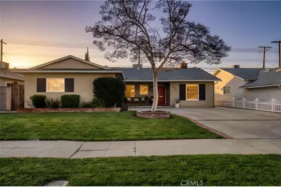 23040 Hartland, West Hills, CA 91307 - Photo 1