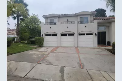 29110 Singing Wood, Los Angeles, CA 91390 - Photo 2
