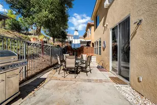 28541 Old Spanish Trail, Saugus, CA 91390 - Photo 26