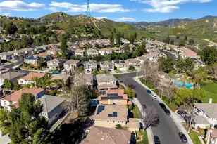 28541 Old Spanish Trail, Saugus, CA 91390 - Photo 30