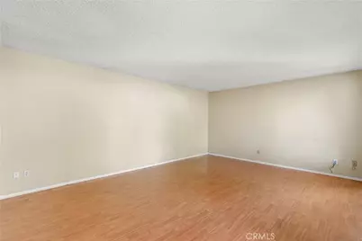 18510 Mayall Street #I, Northridge, CA 91324 - Photo 6