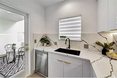 1020 Hilldale, West Hollywood, CA 90069 - Photo 24