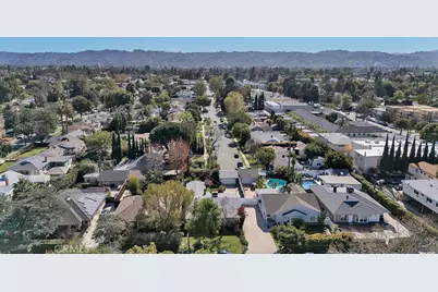 14024 Califa, Los Angeles, CA 91401 - Photo 44