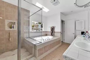 14024 Califa, Los Angeles, CA 91401 - Photo 20