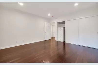 4446 Hayvenhurst Avenue, Encino, CA 91436 - Photo 38