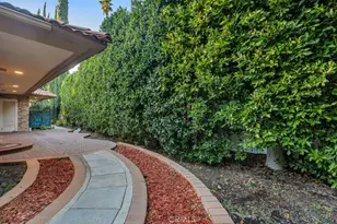 4446 Hayvenhurst Ave, Encino, CA 91436 - Photo 46