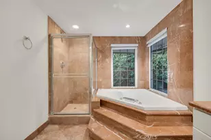 4446 Hayvenhurst Ave, Encino, CA 91436 - Photo 34