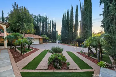 4446 Hayvenhurst Avenue, Encino, CA 91436 - Photo 4