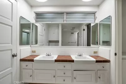 4809 Queen Victoria Road, Woodland Hills, CA 91364 - Photo 24