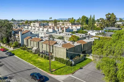 11607 Acama Street, Studio City, CA 91604 - Photo 10