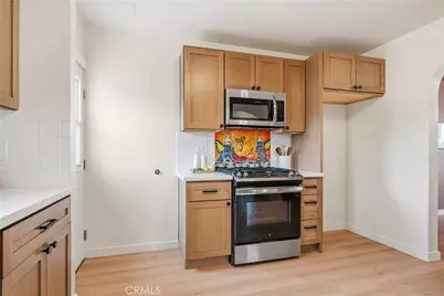 844 W 74th, Los Angeles, CA 90044 - Photo 16