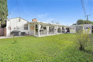 19624 Kittridge St, Reseda, CA 91335 - Photo 22